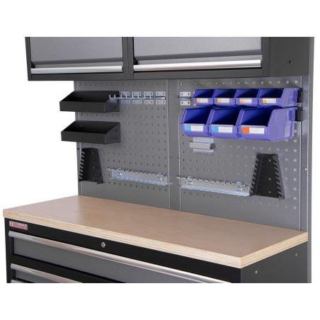 Mobilní pracovní stůl s děrovanou deskou a horními skříňkami - AH1371A