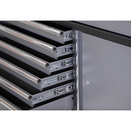 Mobilní pracovní stůl s děrovanou deskou a horními skříňkami - AH1371A