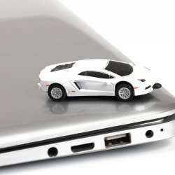 USB Flash disk / Fleška 16 GB ve tvaru auta / Auto