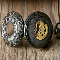 Automatické kapesní hodinky s římskými číslicemi a průhledným strojkem